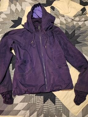 Lululemon Studio Define Dance Jacket Hoodie Lined Magenta Purple Thumbholes 4.